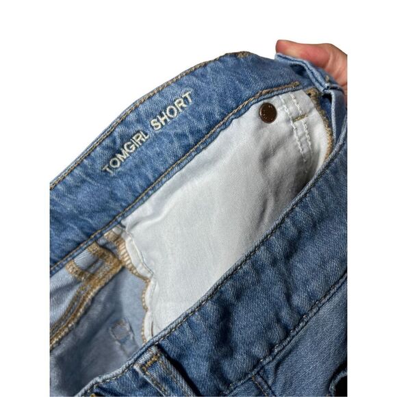 American Eagle Distressed Tom Girl Shorts Size 8‎ - Picture 7 of 8